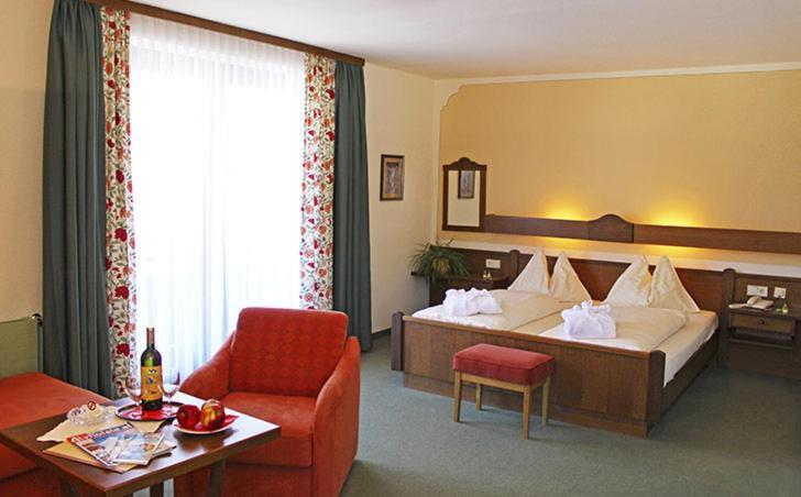 Hotel Bella اوبرتاورن المظهر الخارجي الصورة