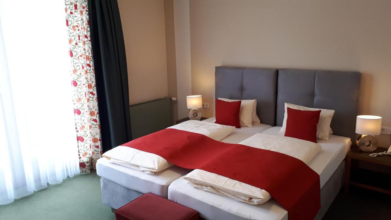 Hotel Bella اوبرتاورن المظهر الخارجي الصورة