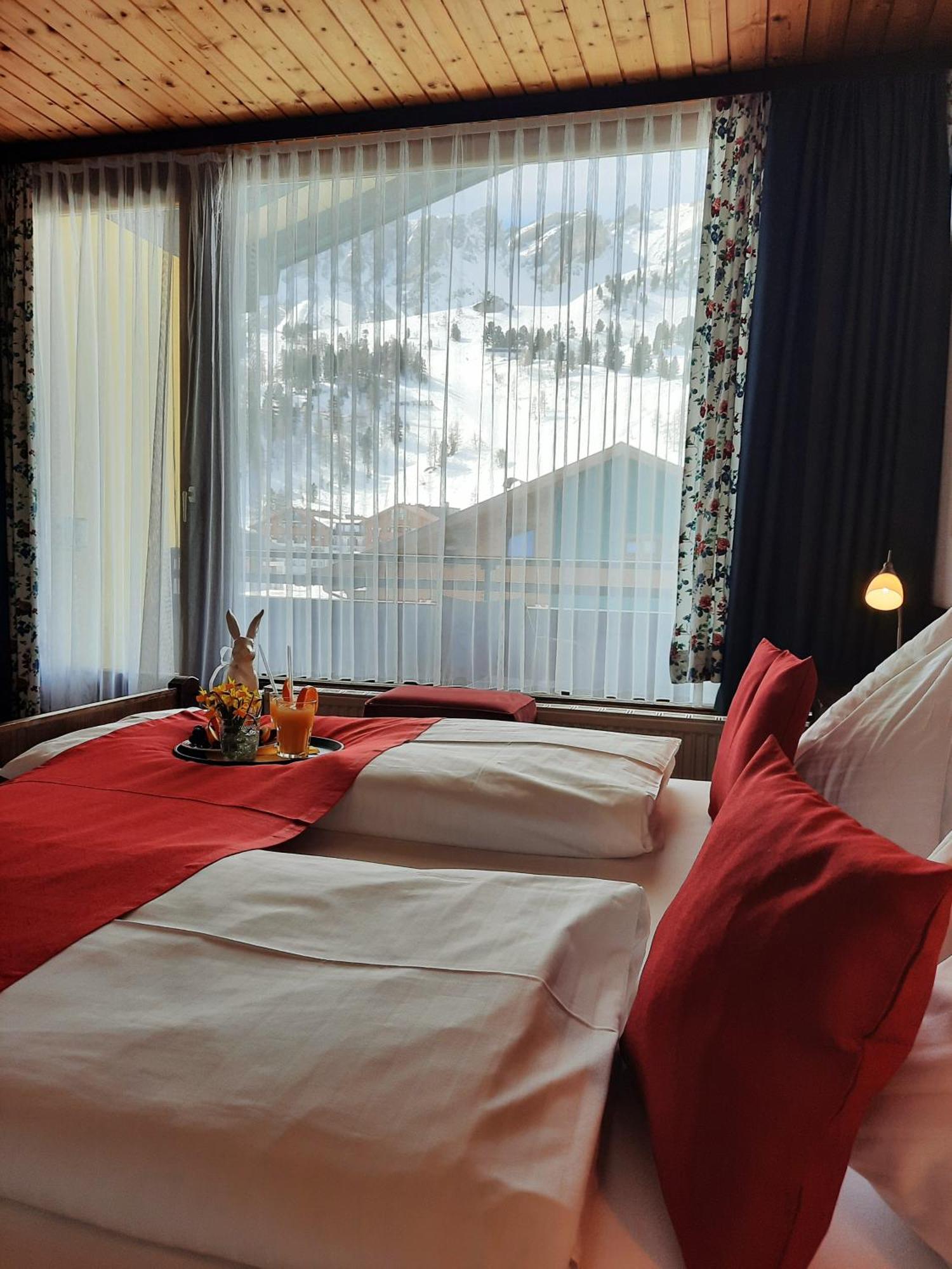Hotel Bella اوبرتاورن المظهر الخارجي الصورة